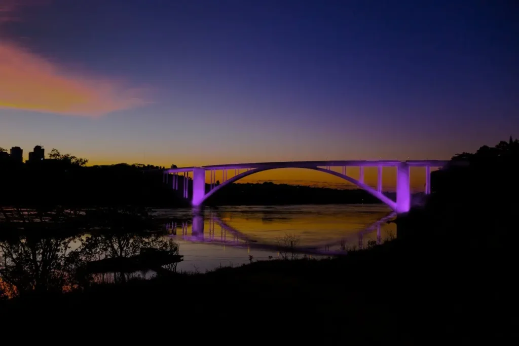 Ponte internacional da amizade